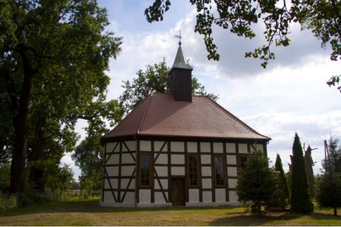 Zdjęcie obiektu turystycznego: Kościół w Witaszkowie