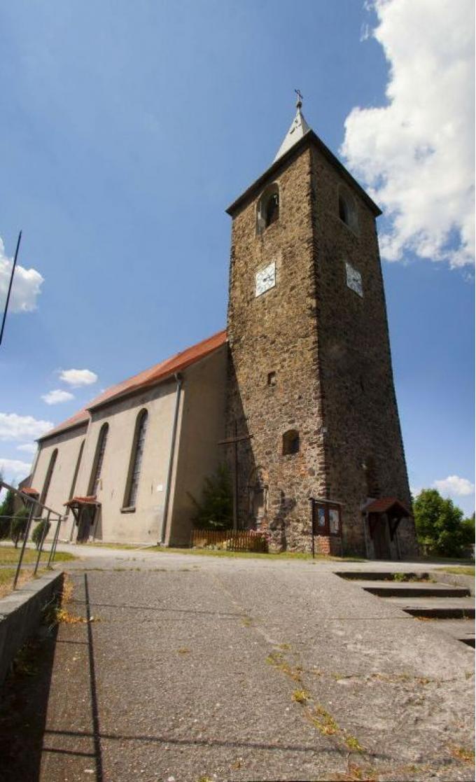 Zdjęcie obiektu turystycznego: Kościół p.w. Antoniego Padewskiego w Lipinkach Łużyckich