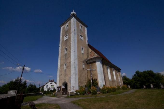 Zdjęcie obiektu turystycznego: Kościół p.w. Matki Bożej Różańcowej w Żarkach Wielkich